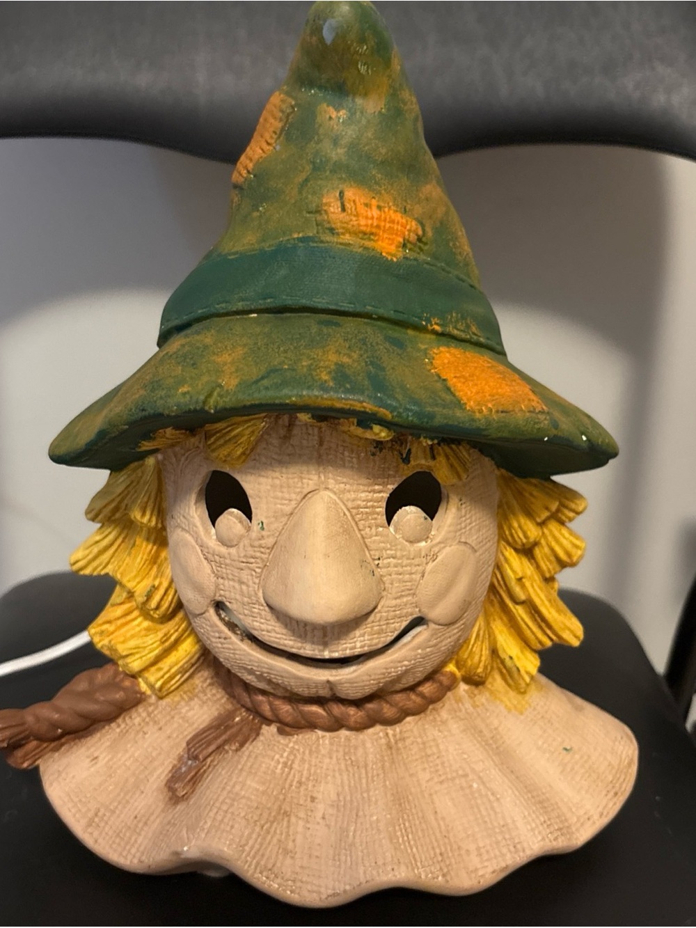 Ceramic Handpainted Lighted Scarecrow by Scioto 1995* needs light cord*
